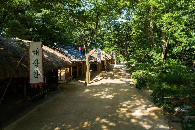 용인민속촌