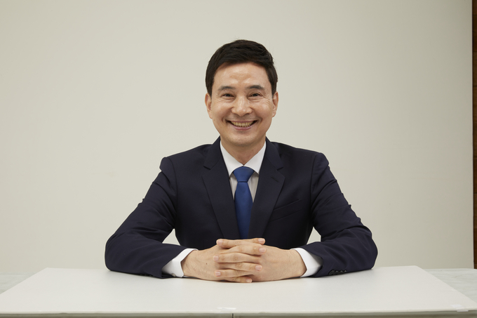 서철모 화성을 예비후보(前화성시장)가 민주당 탈당을 선언했다