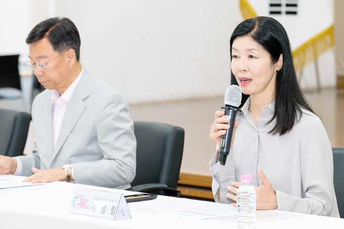 (좌)신상진 성남시장과 (우) 서정림 성남문화재단 대표이사