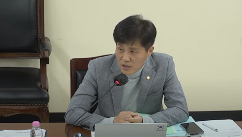 안양시의회 도시건설위원회 윤해동 의원 사진=안양시의회