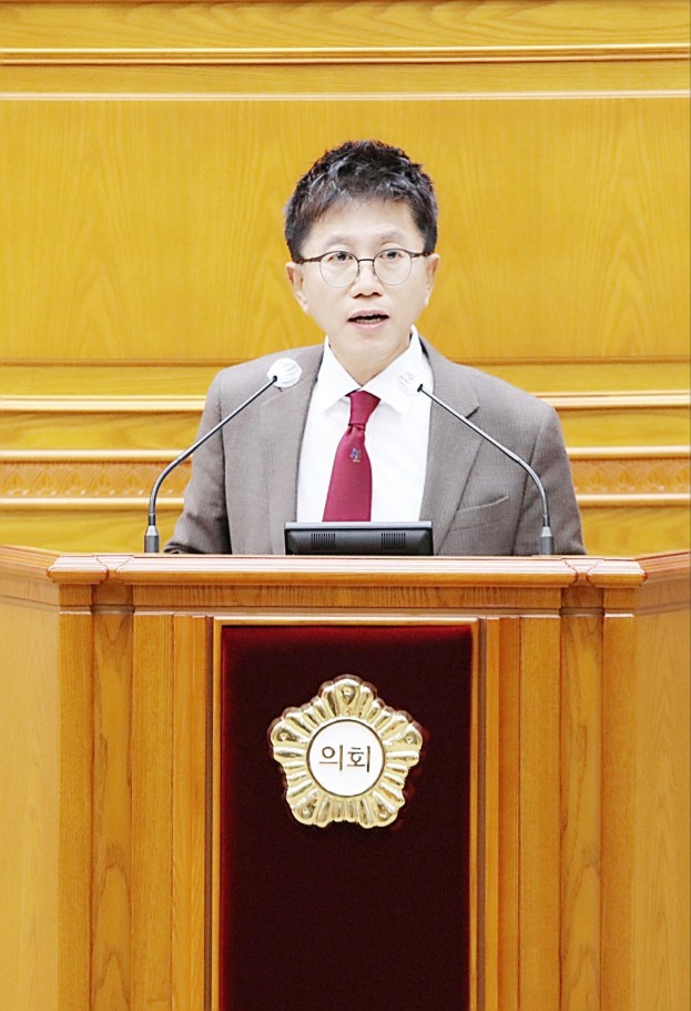 안양시의회 허원구 의원 FC안양 제재금 개인 납부 논란, 지방자치 행정·회계 시스템 취약성 드러내 사진=안양시의회