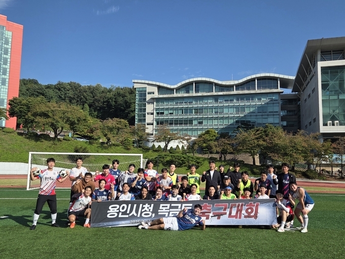 용인 축구동호회 추석 온정 나눔 실천 선한사마리아원 찾아 생활용품 기부