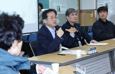 고양시, ‘현장 생생소통 가속’ 행주동·화전동 통장회의 방문