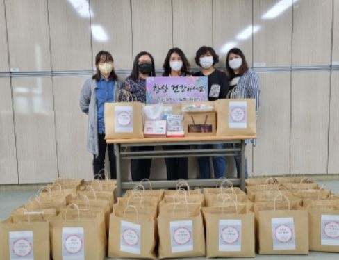 시흥시 재가노인지원서비스, 지역사회와 함께 효 선물꾸러미로 행복 채워