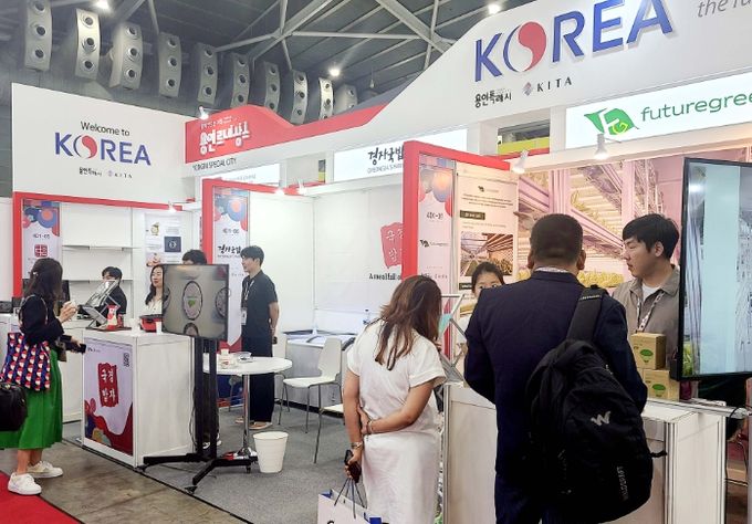지난달 24~28일 싱가포르에서 열린 '2023 싱가포르 국제 식품 박람회'에 관내 6개 중소기업이 참여했다.