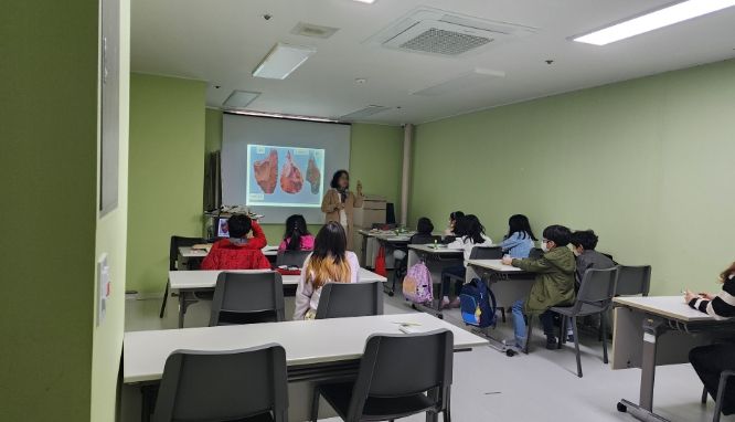 용인특례시가 운영하는 평생학습 '세세세학교' 교실의 모습