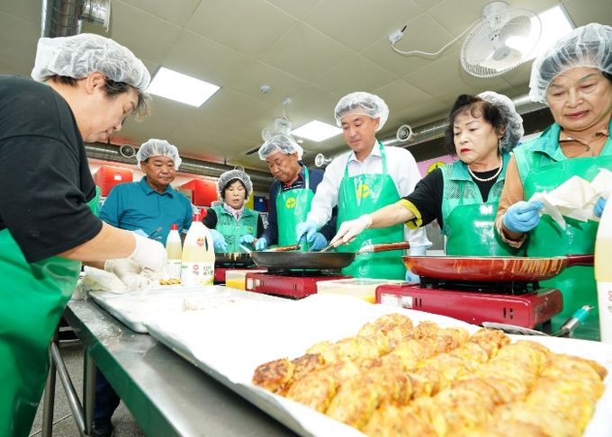 새마을운동광주시지회, 사랑의 빨간밥차 명절 음식 만들기