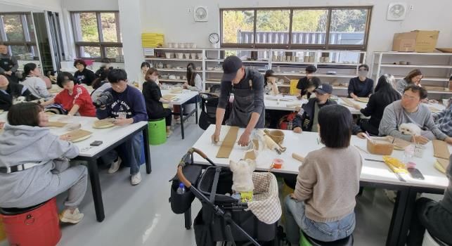 여주시, ‘반려동물을 위한 도자기 용품 만들기’ 프로그램 운영