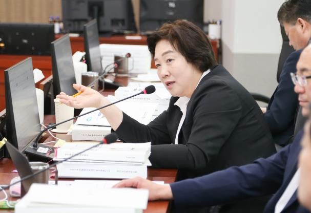 경기도의회 지미연 의원, 이재명 전 지사의 대권야욕에 흔들리는 건정재정 지적