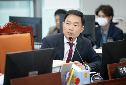 경기도의회 이호동 부위원장, “교육청 외면 속 방치된 402명의 소년범들, 사회 복귀 위한 대책 시급”