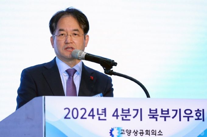 경기북부 기우회 정례회에서 인사말 중인 이동환 고양특례시장