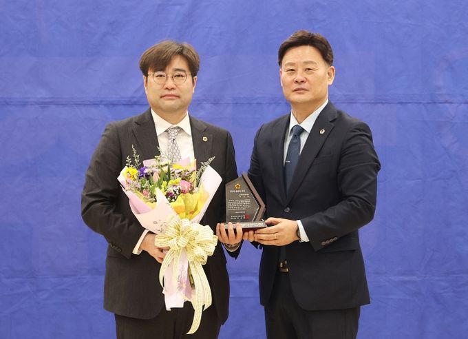 이진형 경기도의원, 2024년 더불어민주당 ‘올해의 의원’ 선정