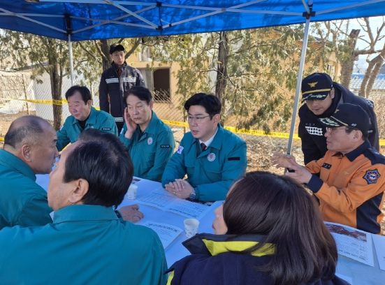 윤충식 경기도의원, 포천시 오발사고 현장 찾아 특별재난지역 지정을 통한 조속한 피해복구 및 재발 방지 대책 마련 촉구