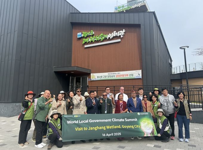 세계 지방정부 기후총회 대표단 람사르 고양 장항습지 방문 기념촬영