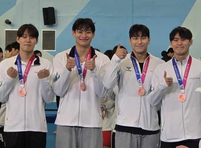 전주시청 수영부, 전국체전 금1·은2·동2 쾌거(단체전 메달 사진)