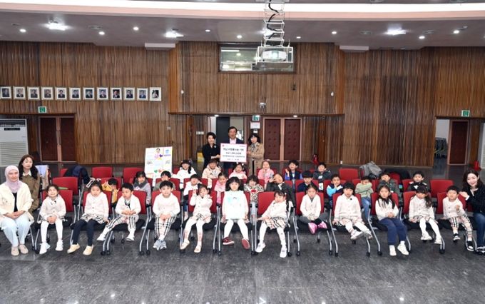 시립풍경어린이집, 시립대명루첸어린이집 하남시에 아나바다 바자회 성금 180만원 기탁