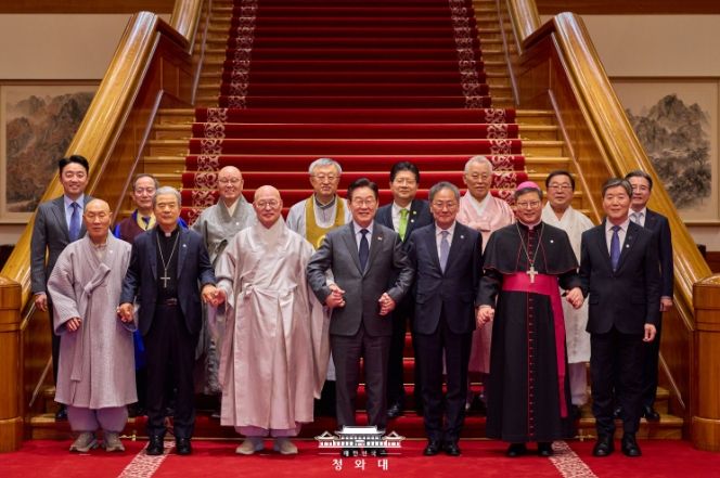종교지도자 초청 오찬간담회 '종교와 함께, 국민통합의 길로'(청와대)
