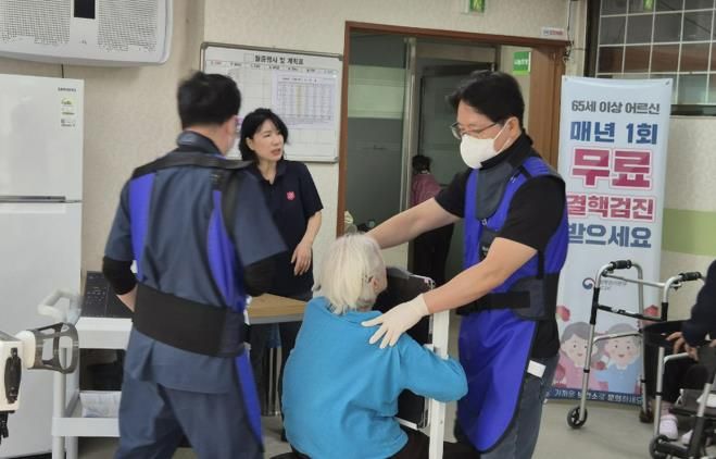 과천시 찾아가는 결핵 검진 모습