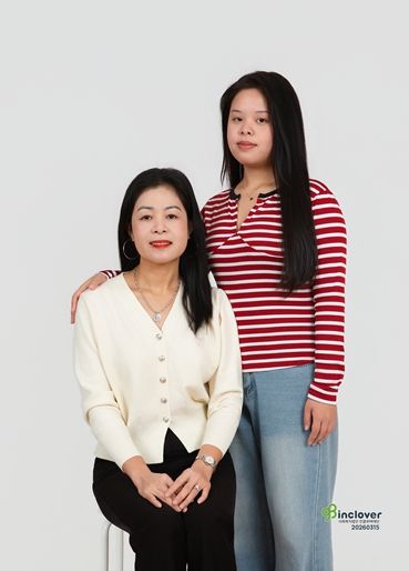 다문화가족 가족사진 촬영 진행 사진