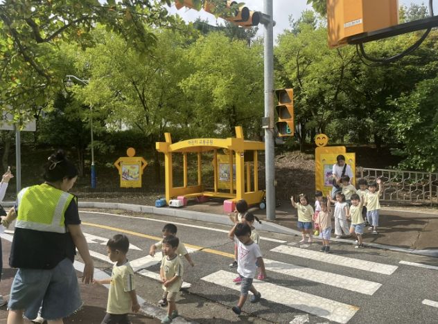 과천시, 어린이 교통안전교실 운영…체험 중심 안전교육